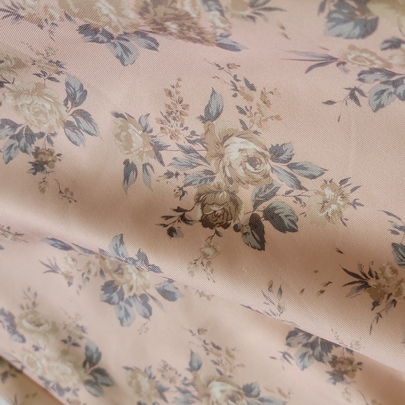 🌾 FLORAL VINTAGE PASTEL ROSE SAGE PINK CREAM SKIRT - Picture 3 of 6